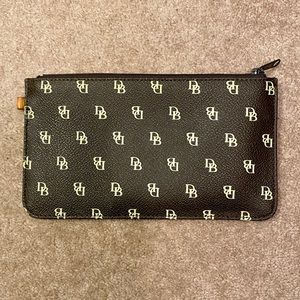 Dooney & Bourke zipper pouch